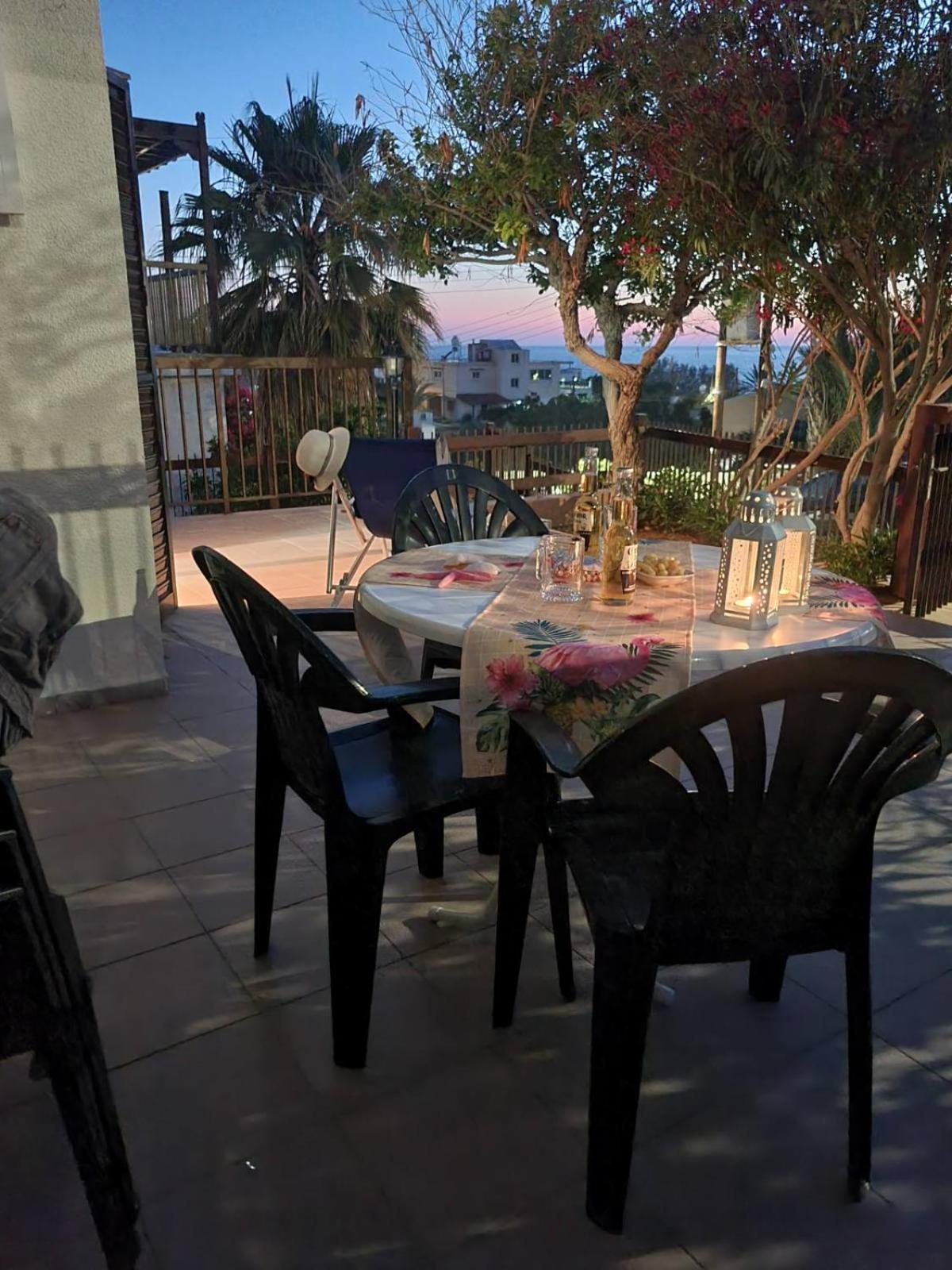 Serena Vacation Home Pomos Eksteriør billede