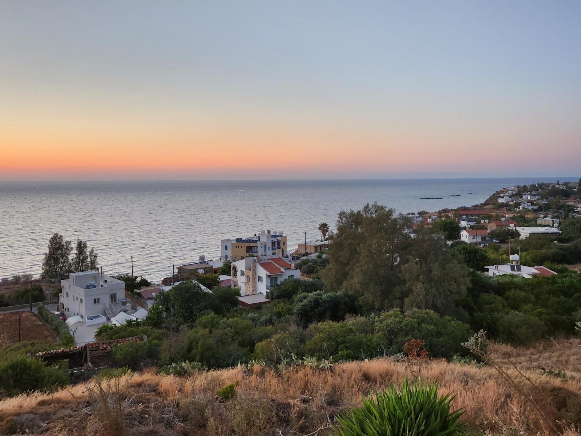 Serena Vacation Home Pomos Eksteriør billede