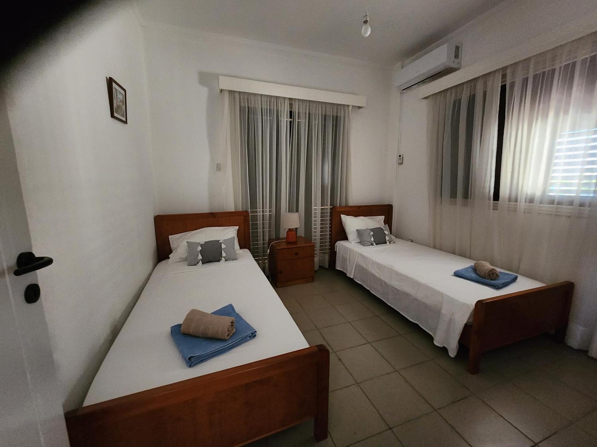 Serena Vacation Home Pomos Eksteriør billede